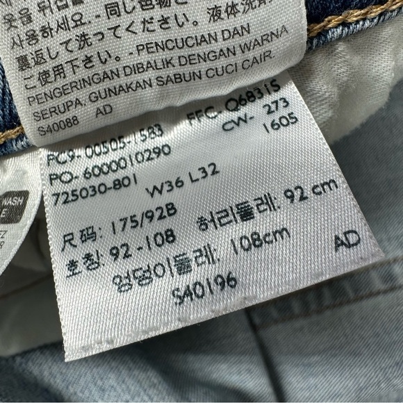 Vintage Mens Levi's 505 Jeans 2005 Regular Fit Straight Leg 36 x 32 Medium Y2K - Picture 12 of 12